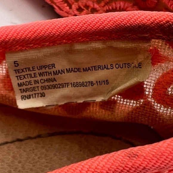 Cherokee Hot Pink Lace Slip On Ballet Flats Size 5 Girl's - Picture 4 of 9